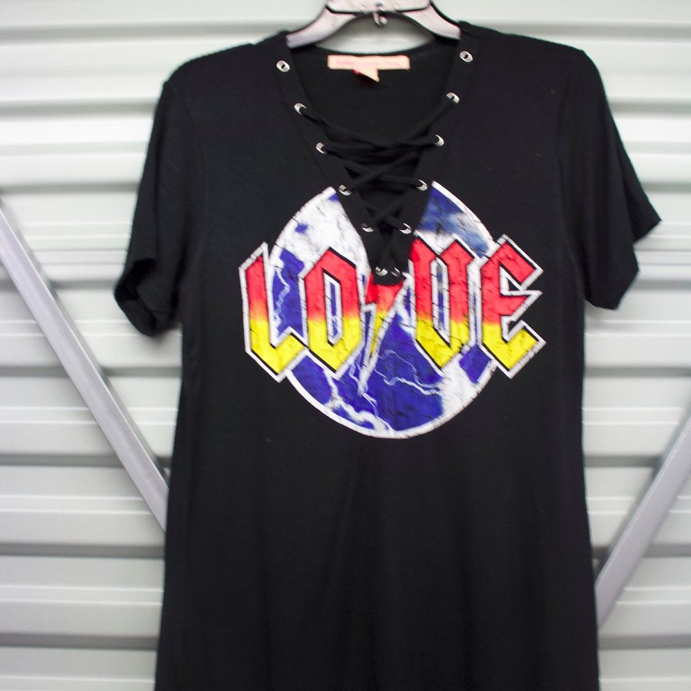 Boohoo Graphic T-Shirt